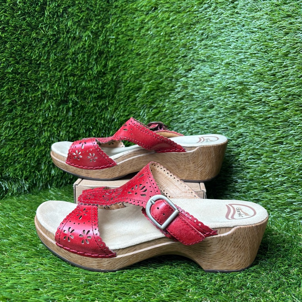 Size 10-10.5 Women’s - Dansko Red Leather Slip On Sandals Man Made